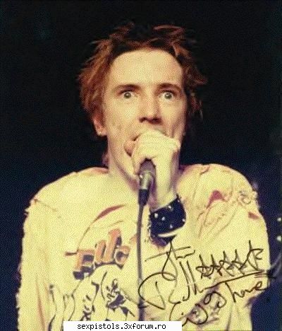 Johnny Rotten - iaaaaaa ce tare e asta - Pictures